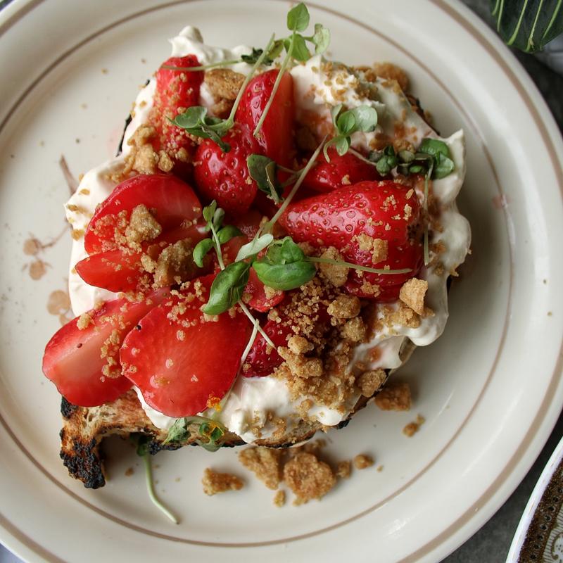 Strawberry Cheesecake Toast
