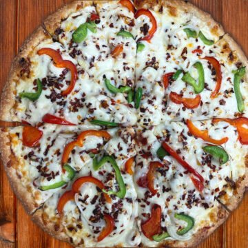 Ham Deluxe Pizza