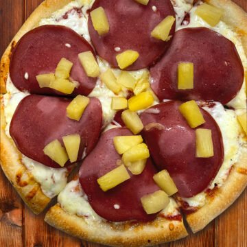 Hawaiian Pizza