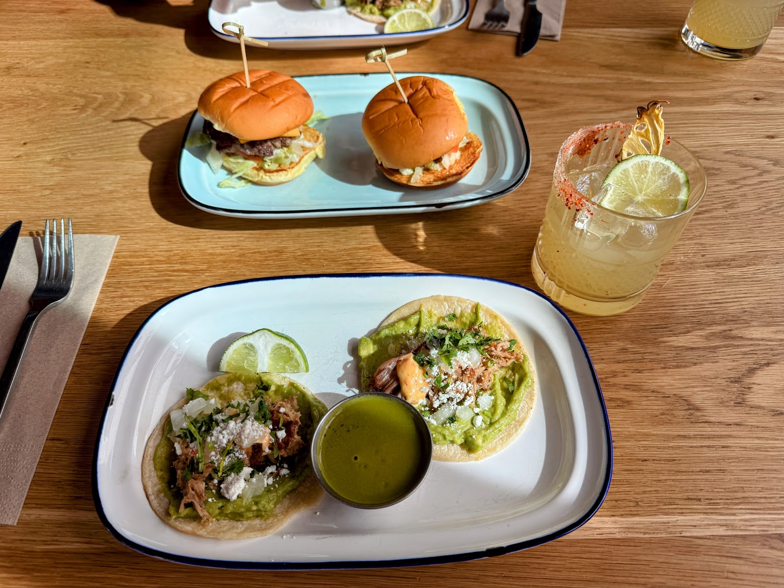 Central Restaurants - Calgary Beltline — gallery photo 4