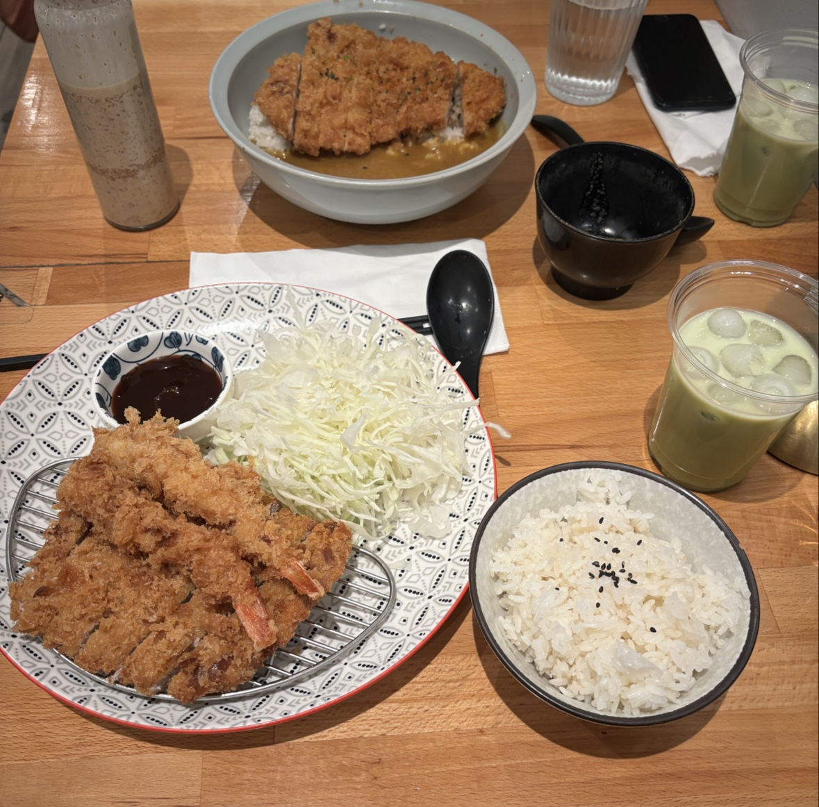 Koji Katsu — dining room photo 2