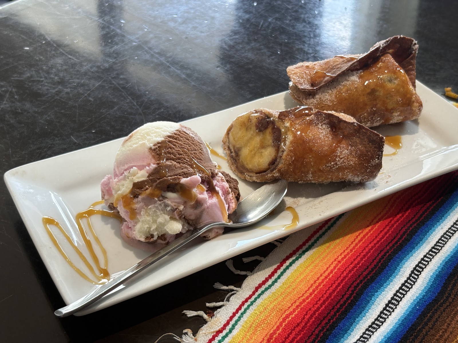 La Casa Latina Restaurant — dining room photo 1