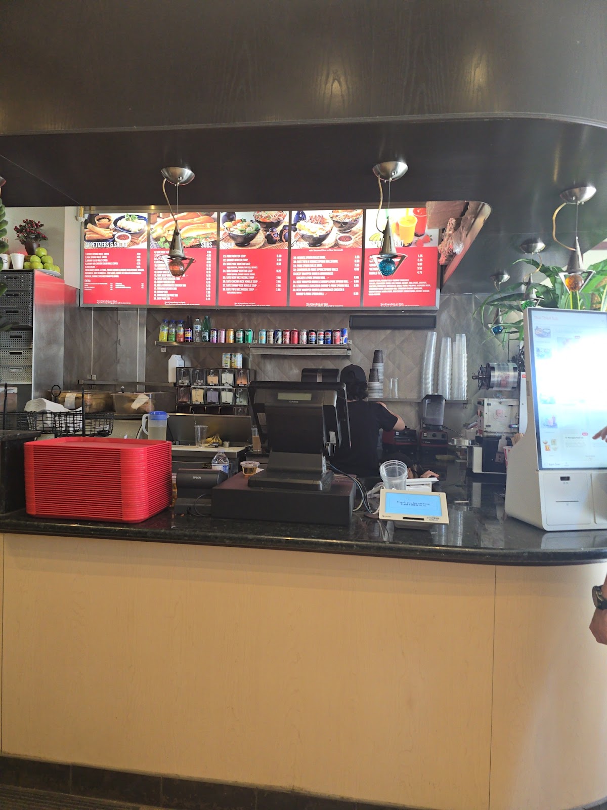 Thai Thien Sub — dining room photo 2