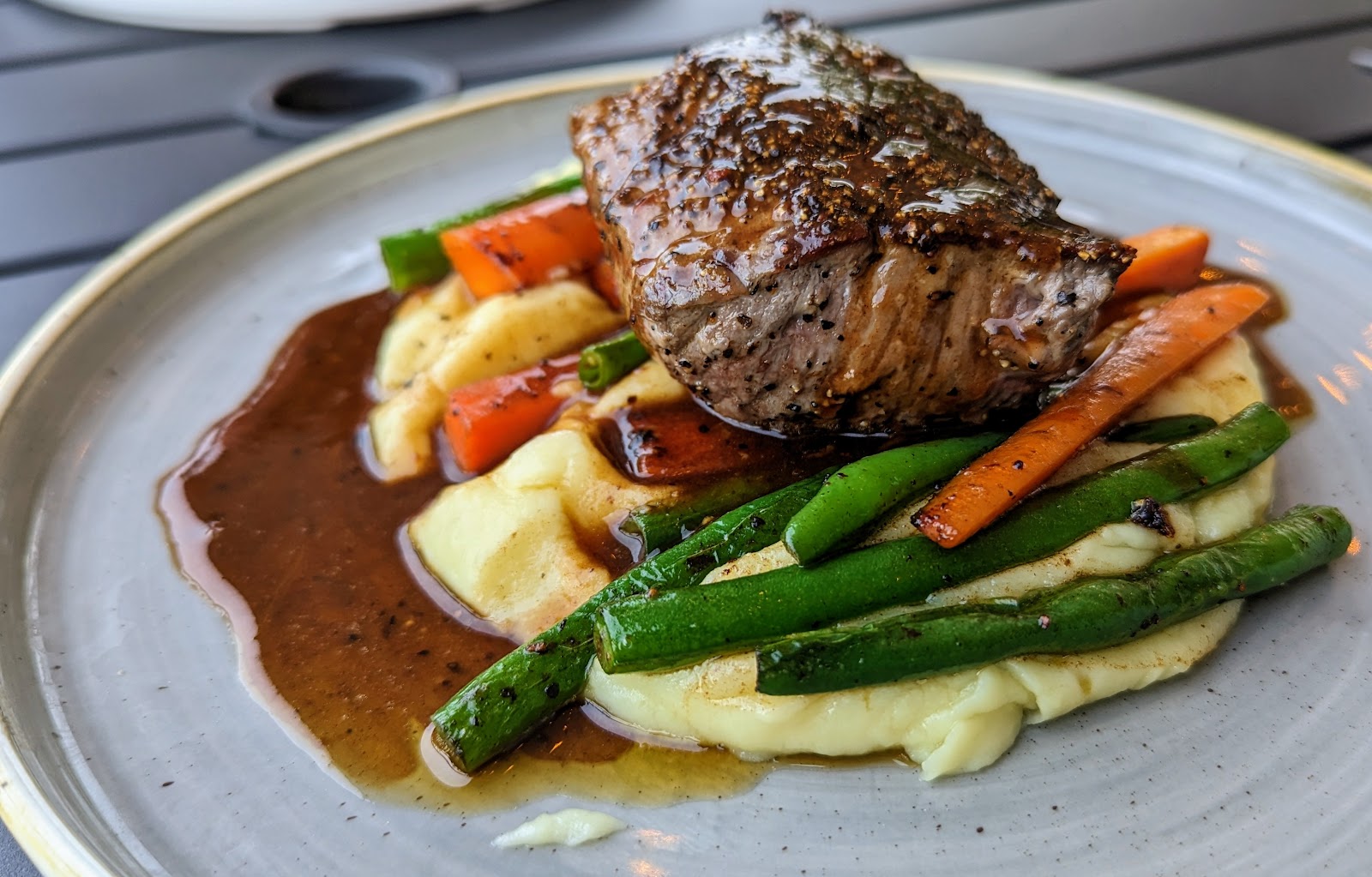 Chefs N Farmers — dining room photo 3