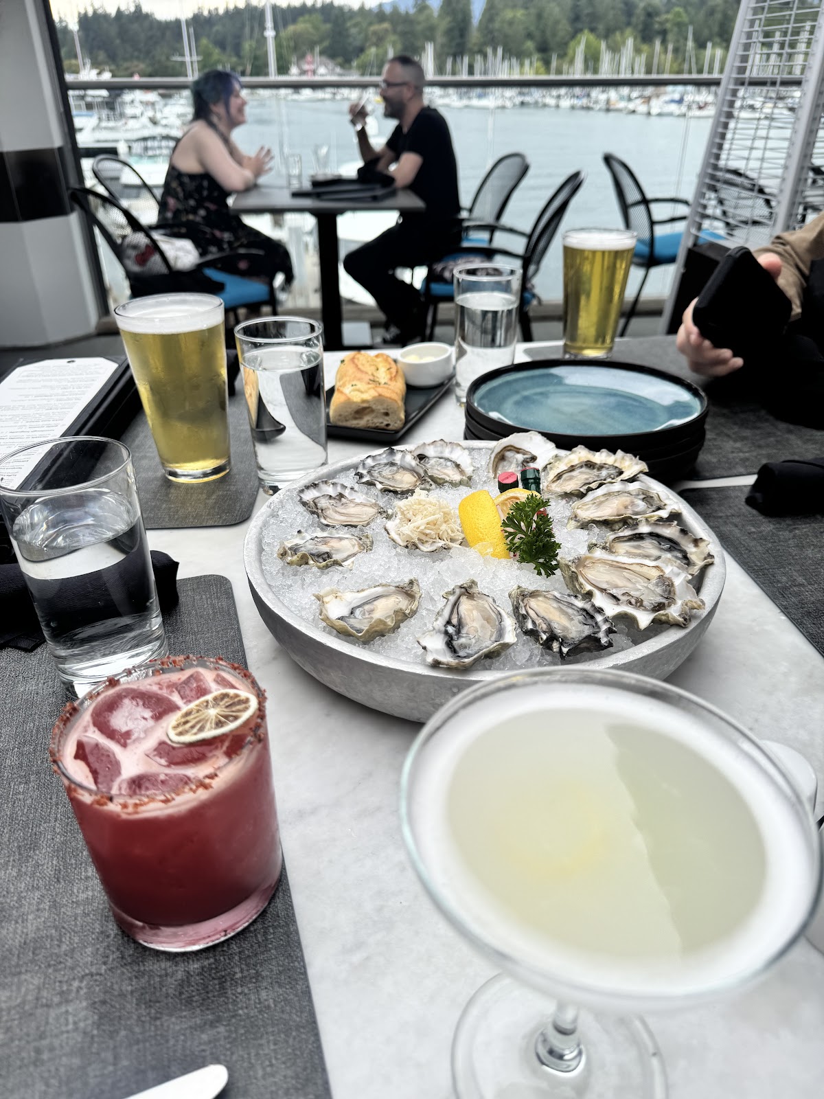 Lift Bar Grill View - Downtown Vancouver — dining room photo 2
