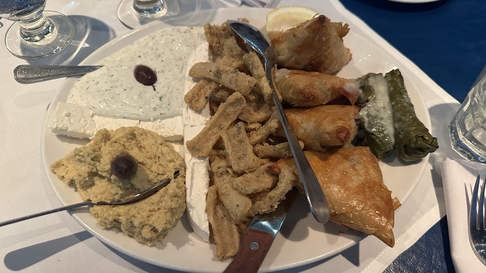 Pegasus Greek Restaurant Calgary — gallery photo 4