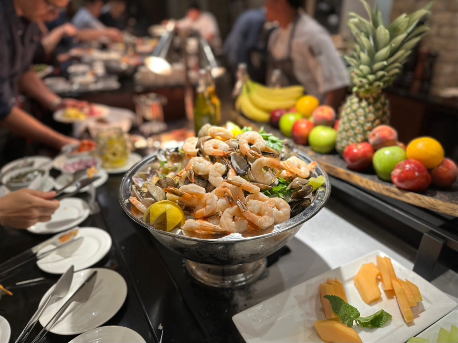 Thomsons Kitchen & Bar — dining room photo 1