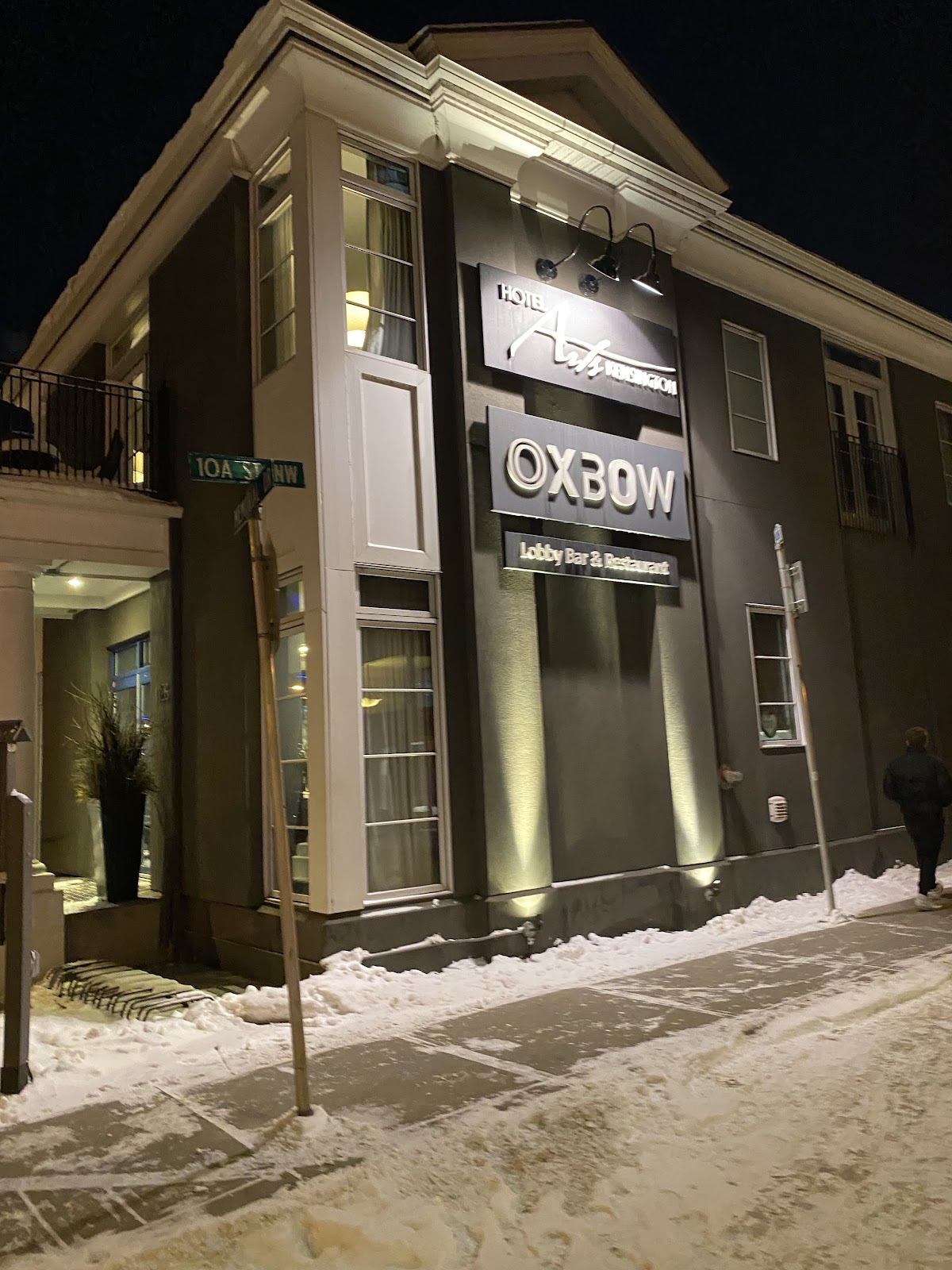 Oxbow — dining room photo 3