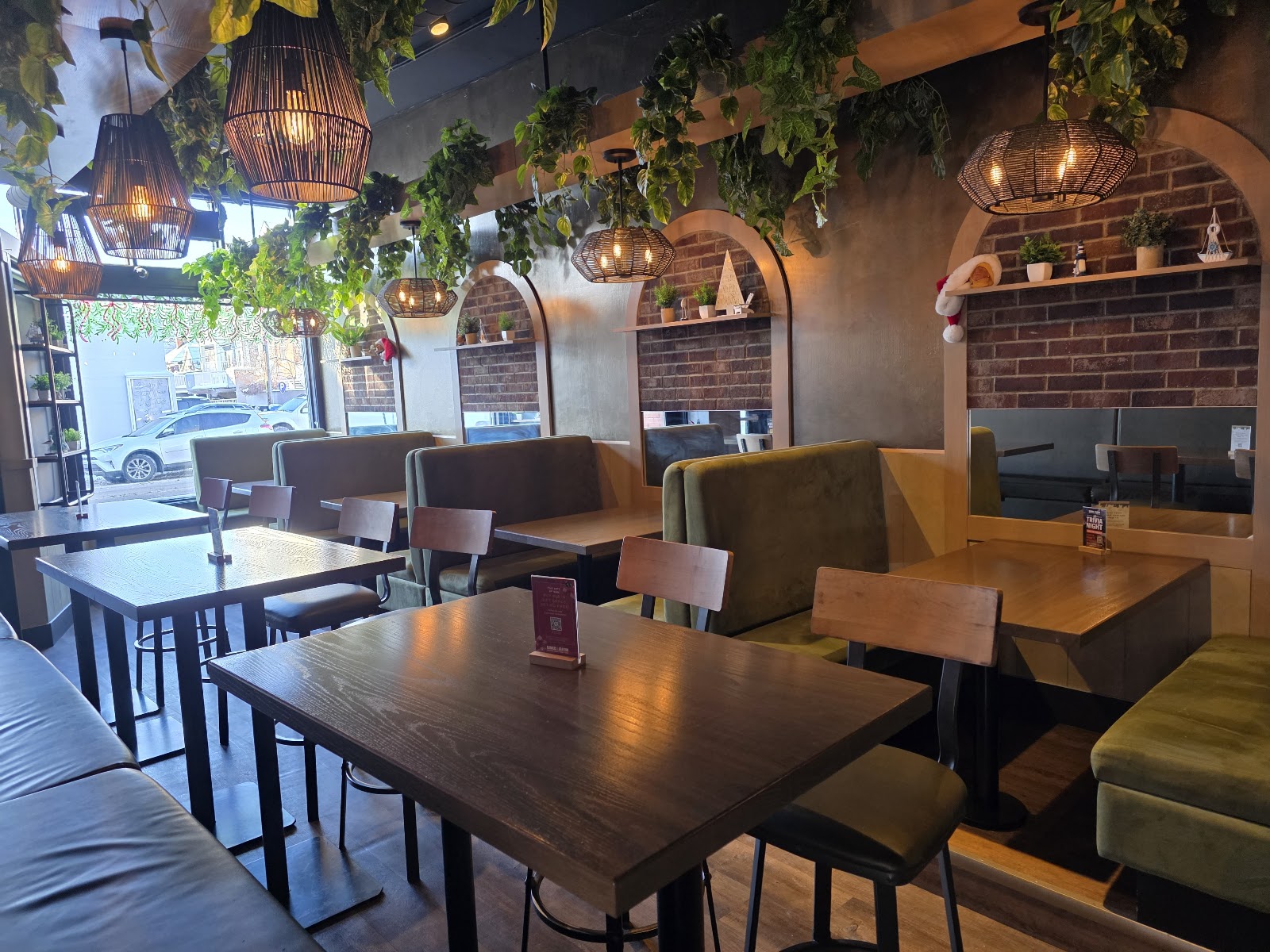 Blowers & Grafton (Mission) — dining room photo 3
