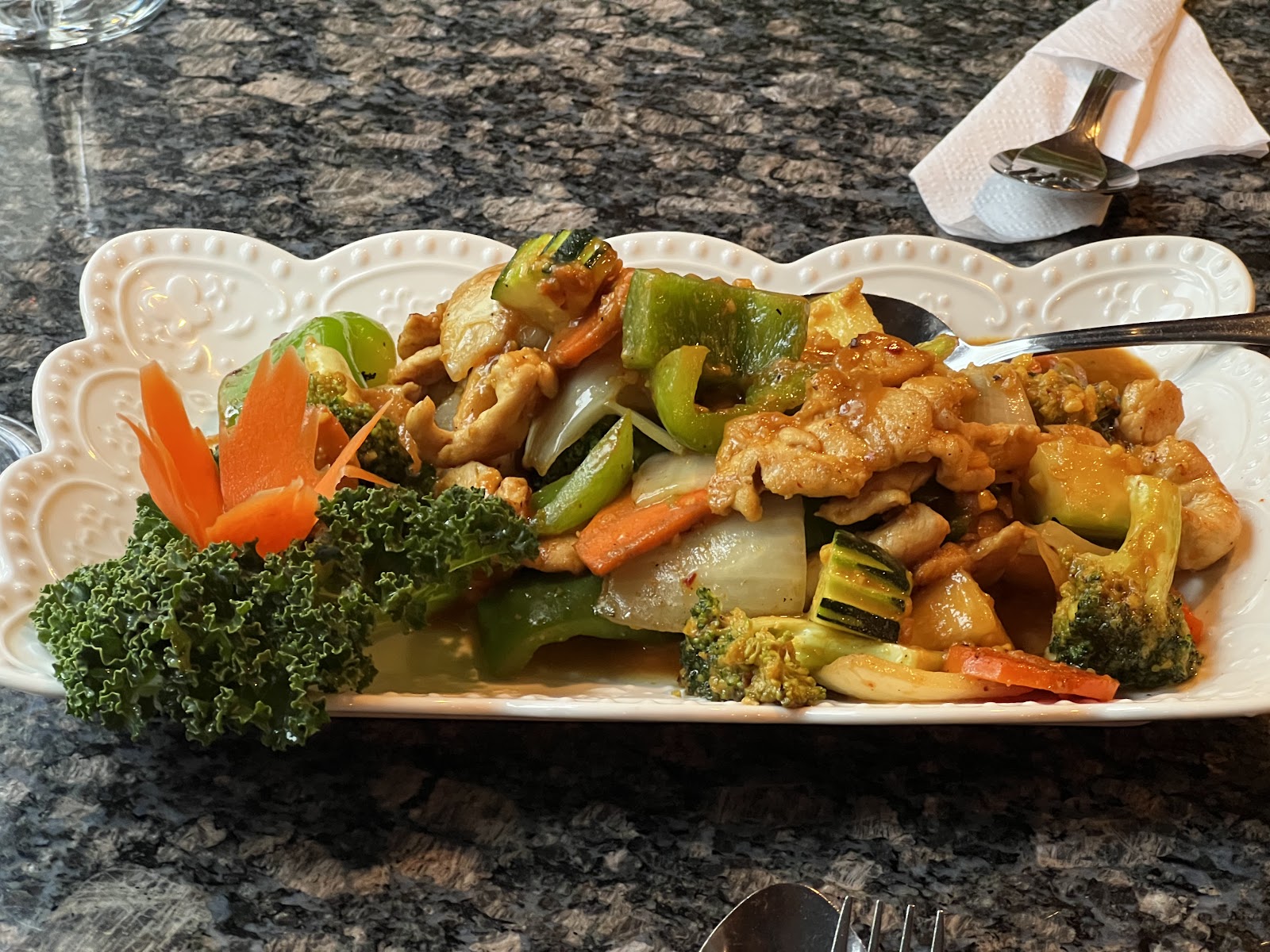 Rose Garden Thai Restaurant — dining room photo 2