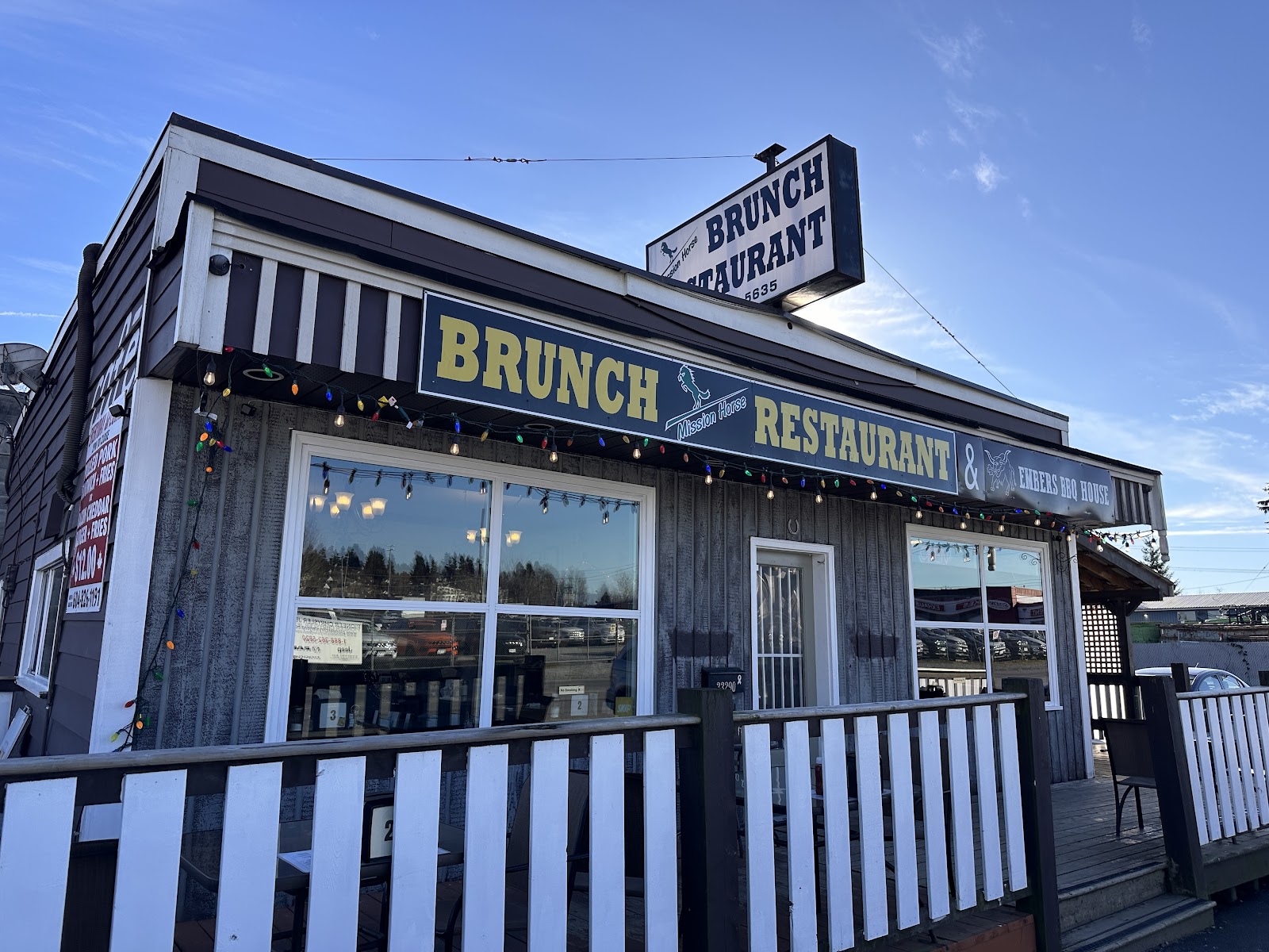 Mission Horse Brunch Restaurant — gallery photo 4