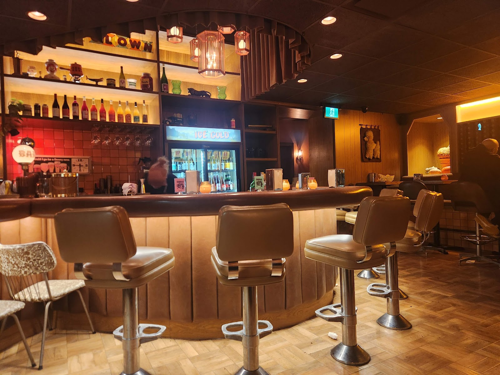 Class Clown Hamburgers — dining room photo 3