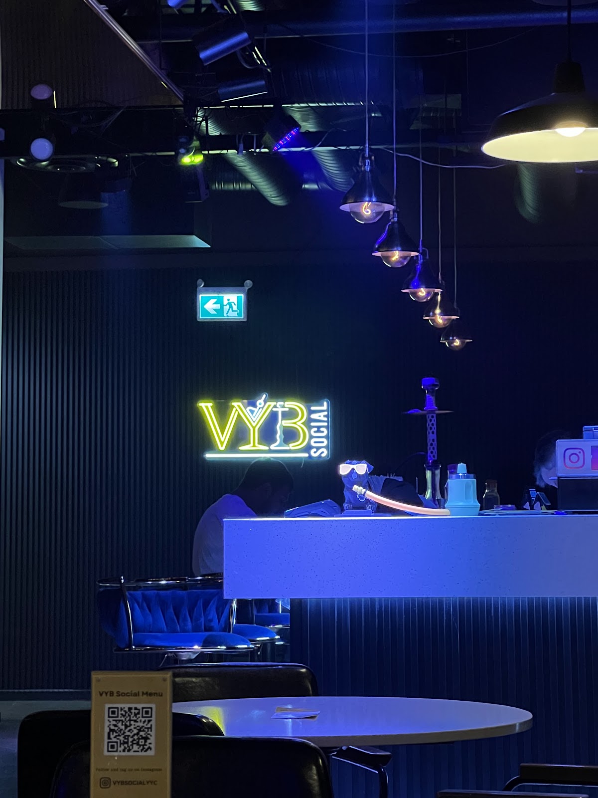 VYB Social — dining room photo 3
