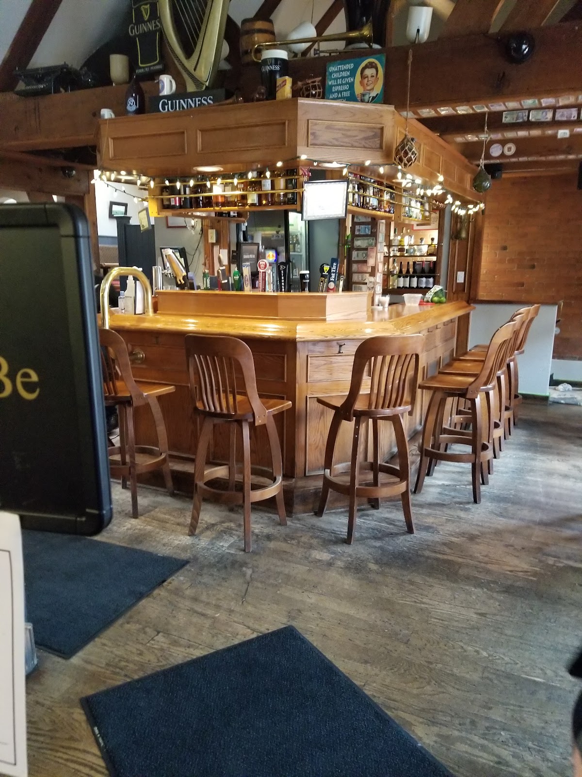 Kensington Pub — gallery photo 4