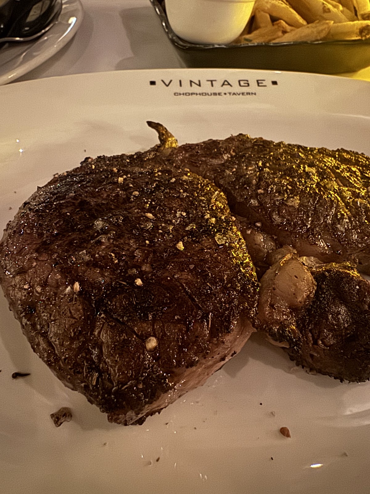 Vintage Chophouse and Tavern — dining room photo 2