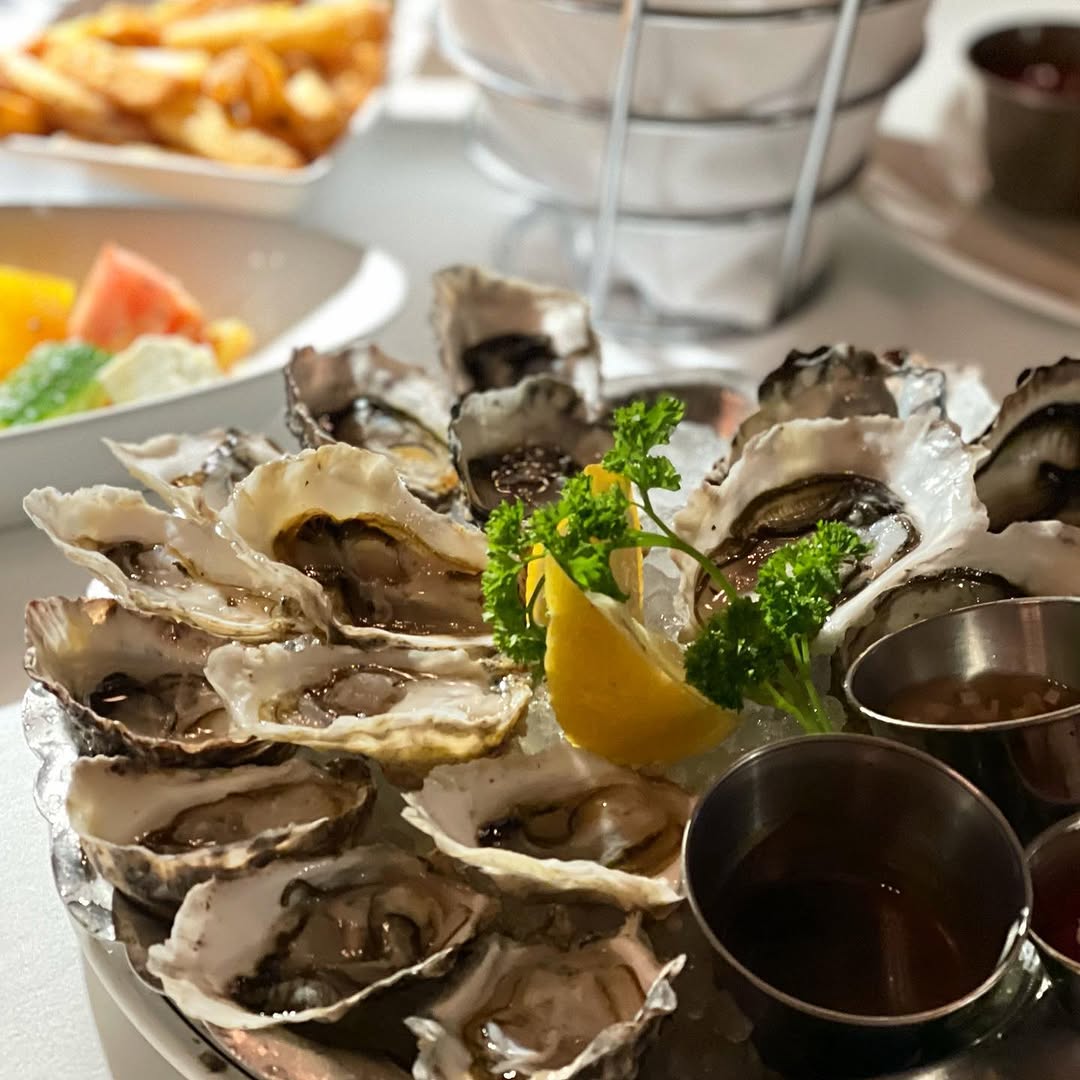 Joe Fortes Seafood & Chop House — gallery photo 1