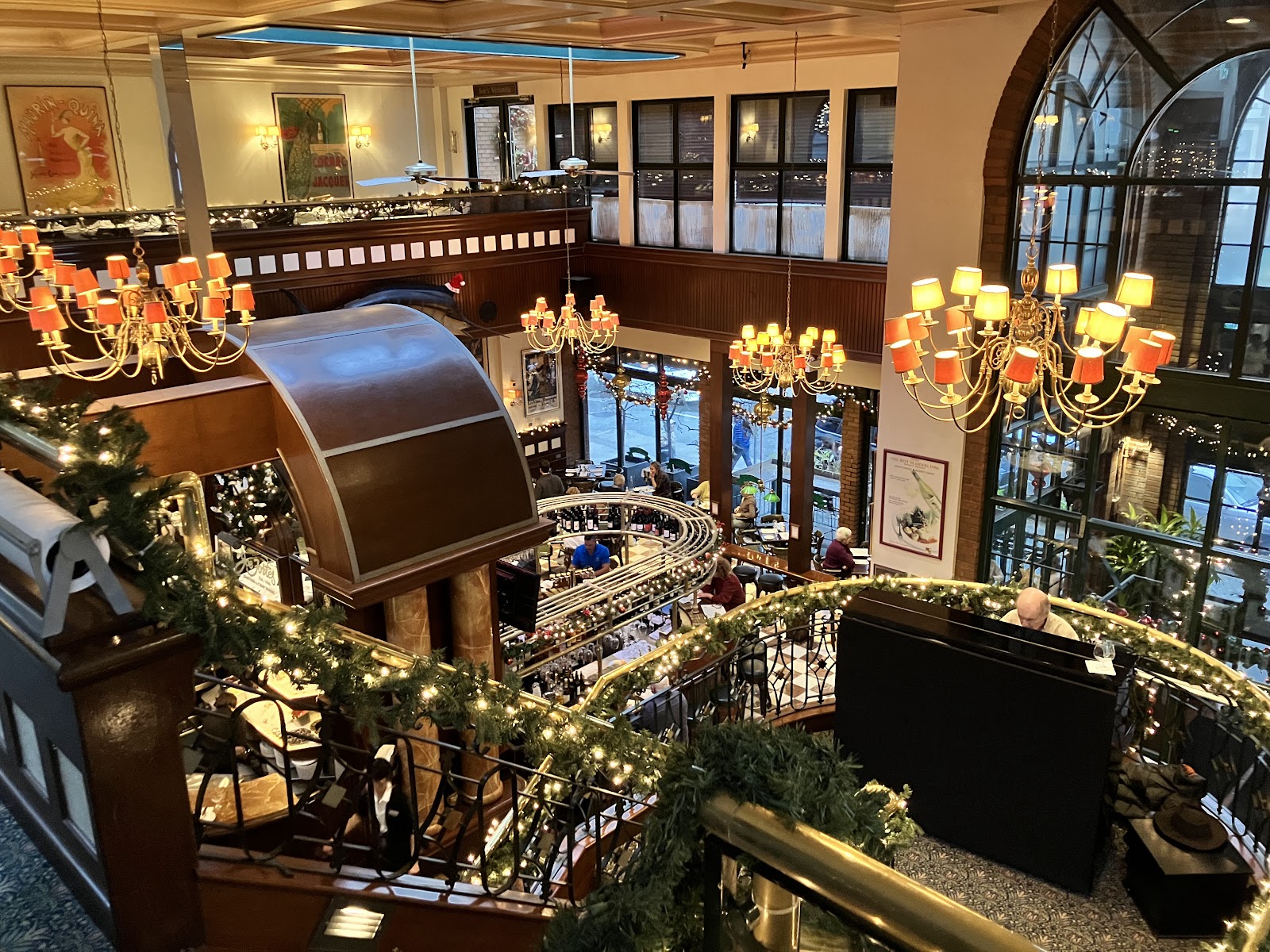Joe Fortes Seafood & Chop House — gallery photo 4