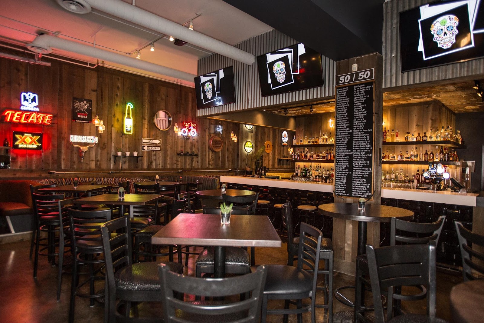 Blanco Cantina — dining room photo 2