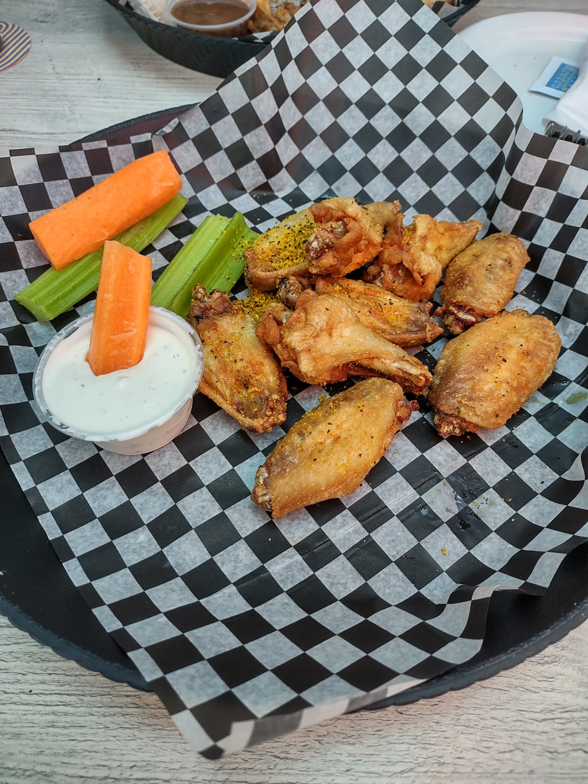Wickie's Pub And Restaurant (Burton Location) — dining room photo 1