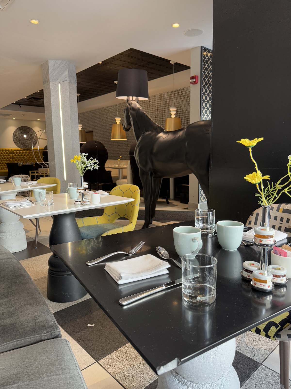 Yellow Door Bistro — gallery photo 4