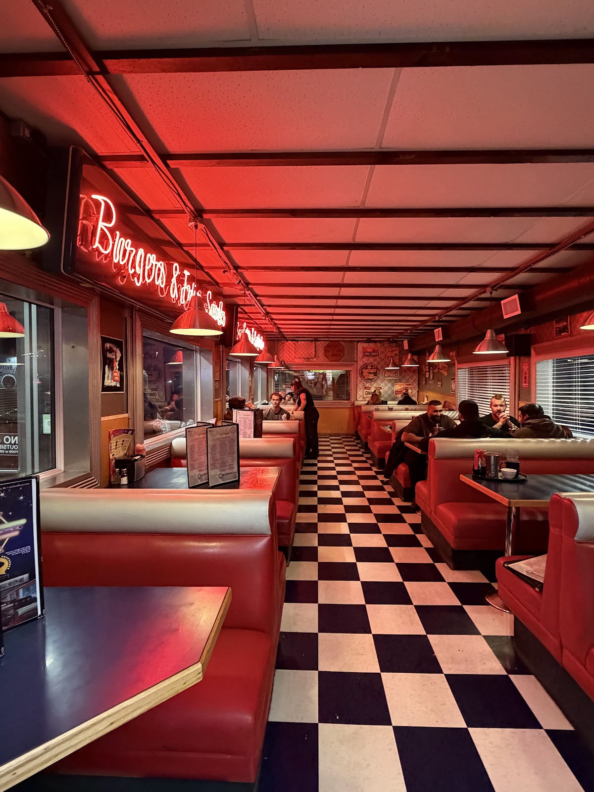 Rocko's 24 Hour Diner — dining room photo 2