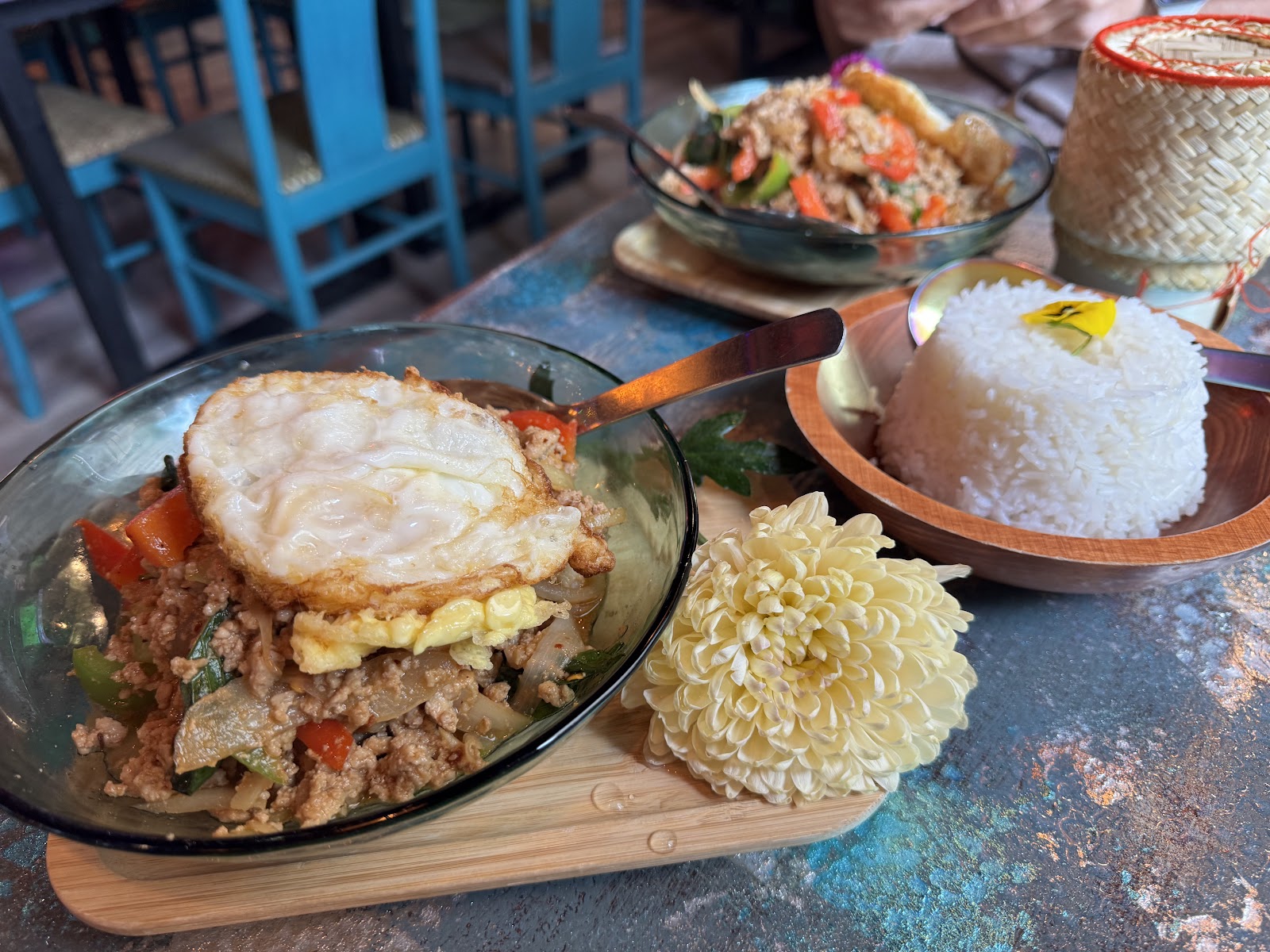 Auttarote Thai Cuisine (Aut-Ta-Rote) — gallery photo 2