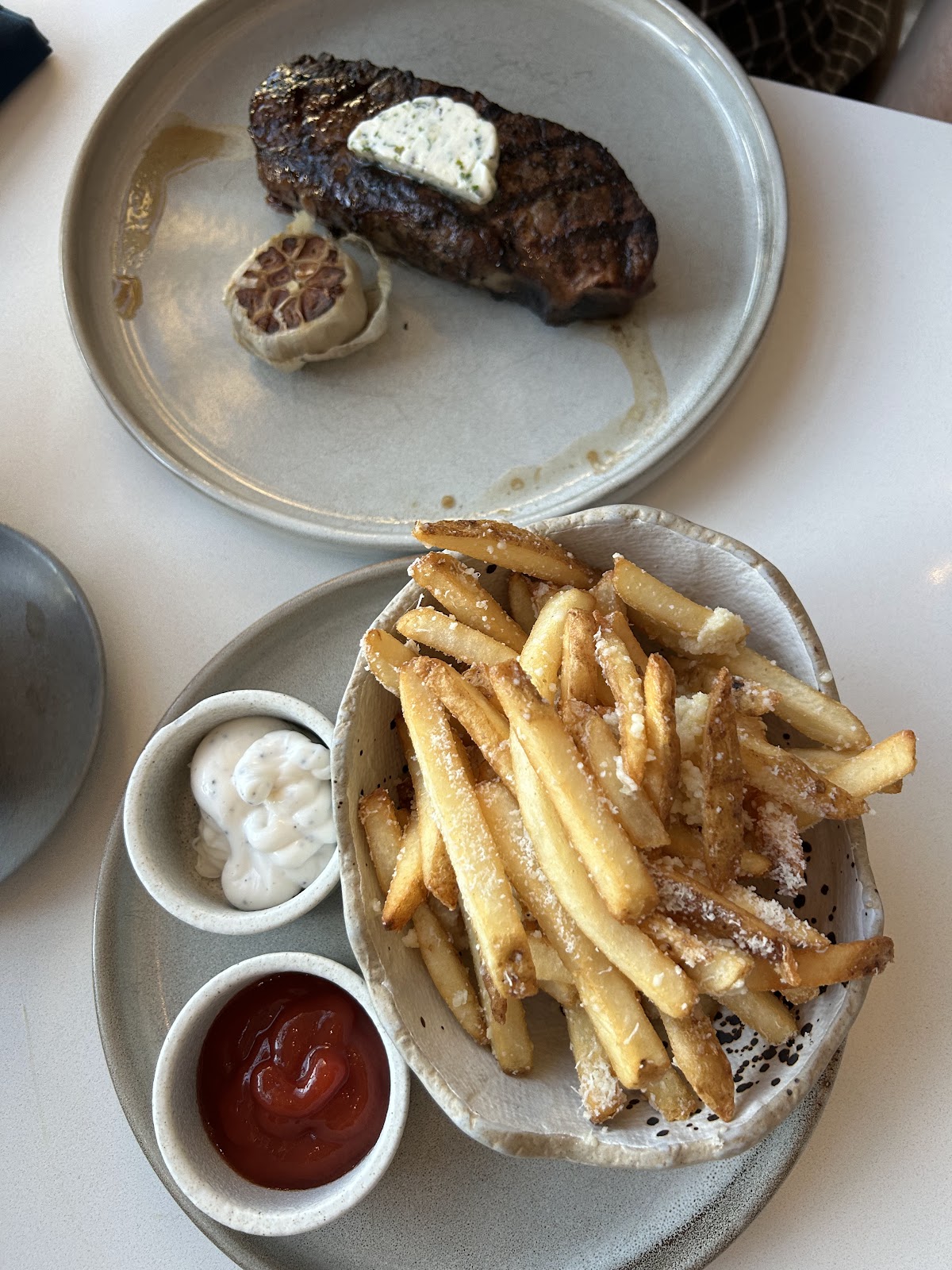 ARC RESTAURANT — gallery photo 2