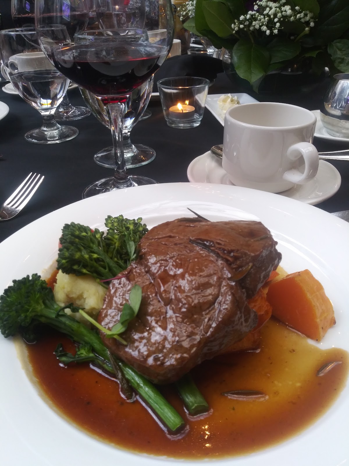 Grazers — dining room photo 1