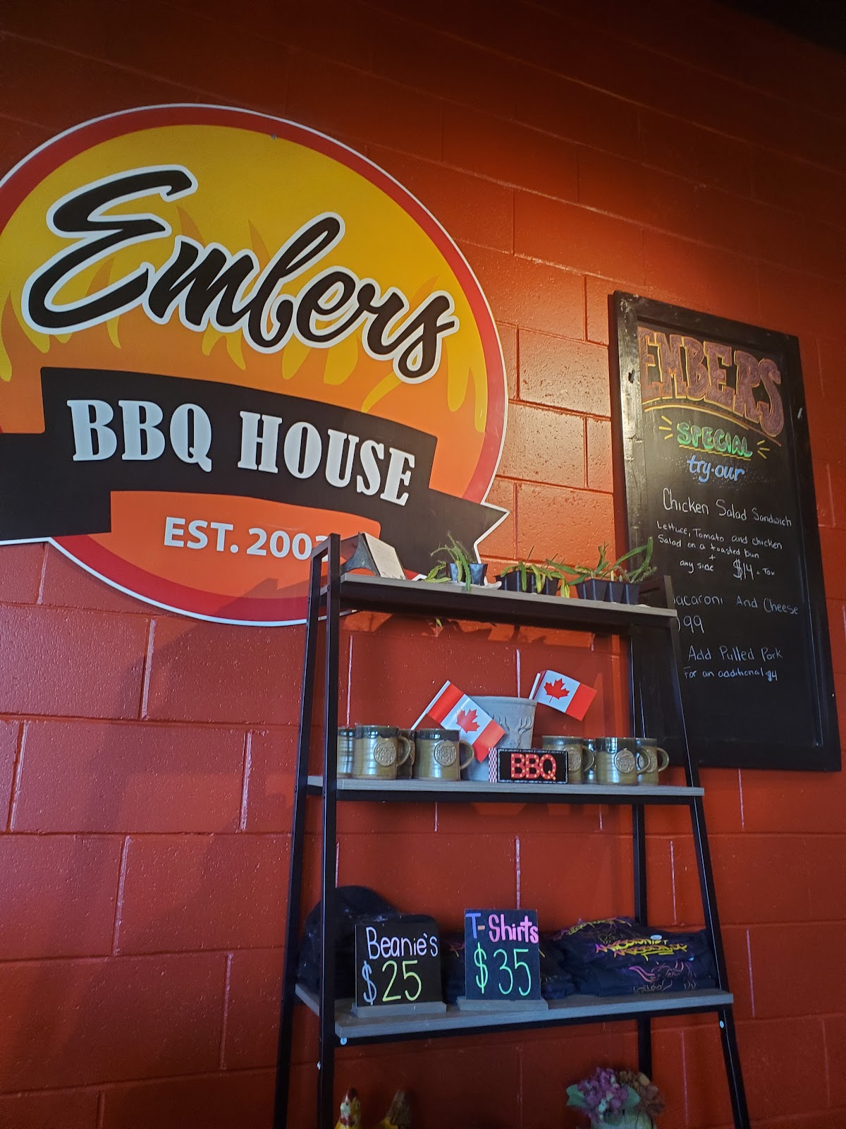 Embers BBQ House — dining room photo 2