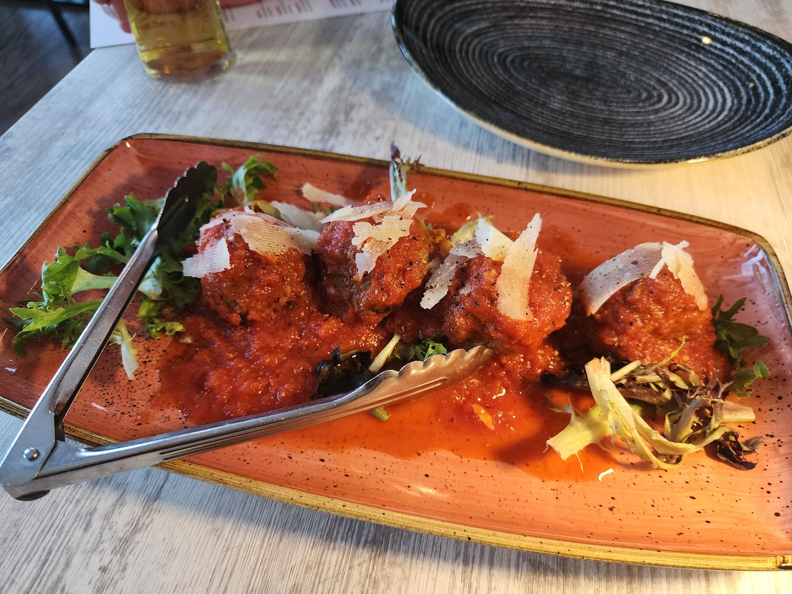 Toto Pizza — gallery photo 2