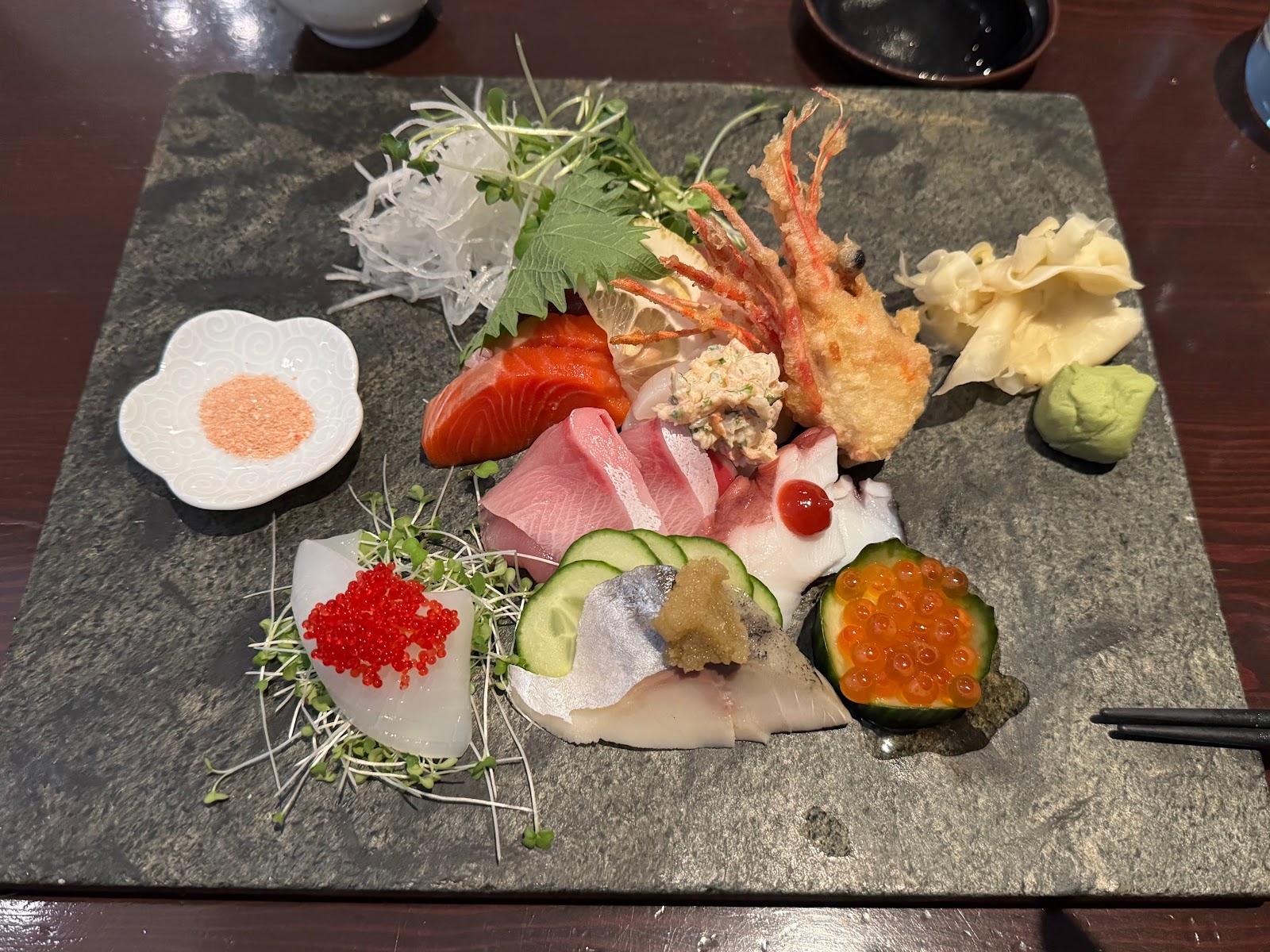 Sukiyaki House — dining room photo 2