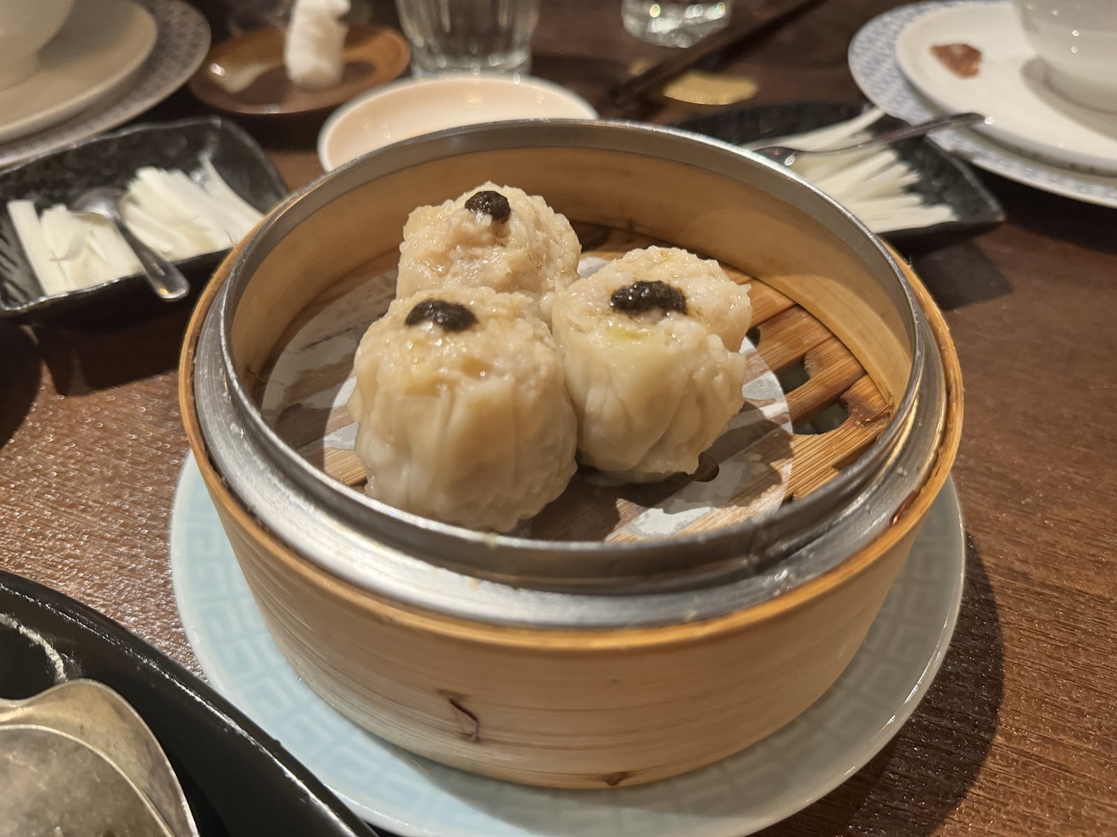 Mott 32 Vancouver — gallery photo 1
