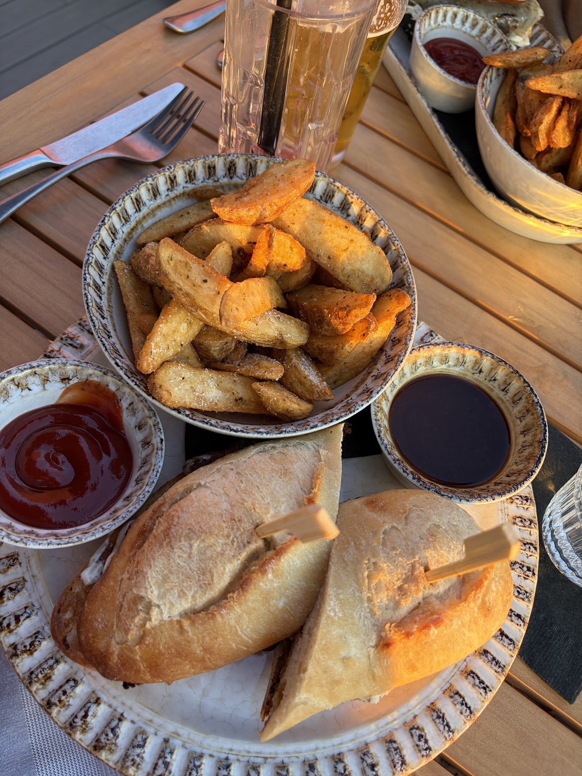 Bow & Bend Rooftop — gallery photo 2