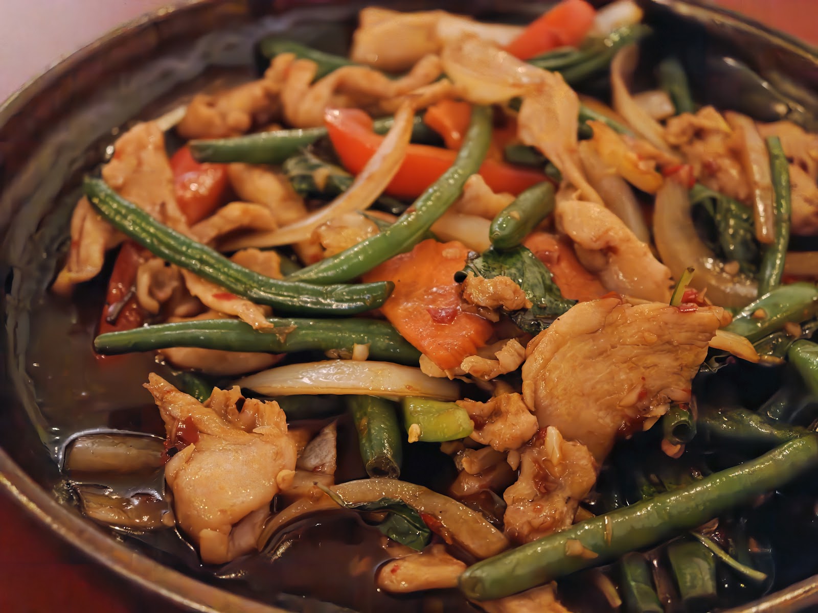 Thai Bistro Thai Cuisine — dining room photo 2