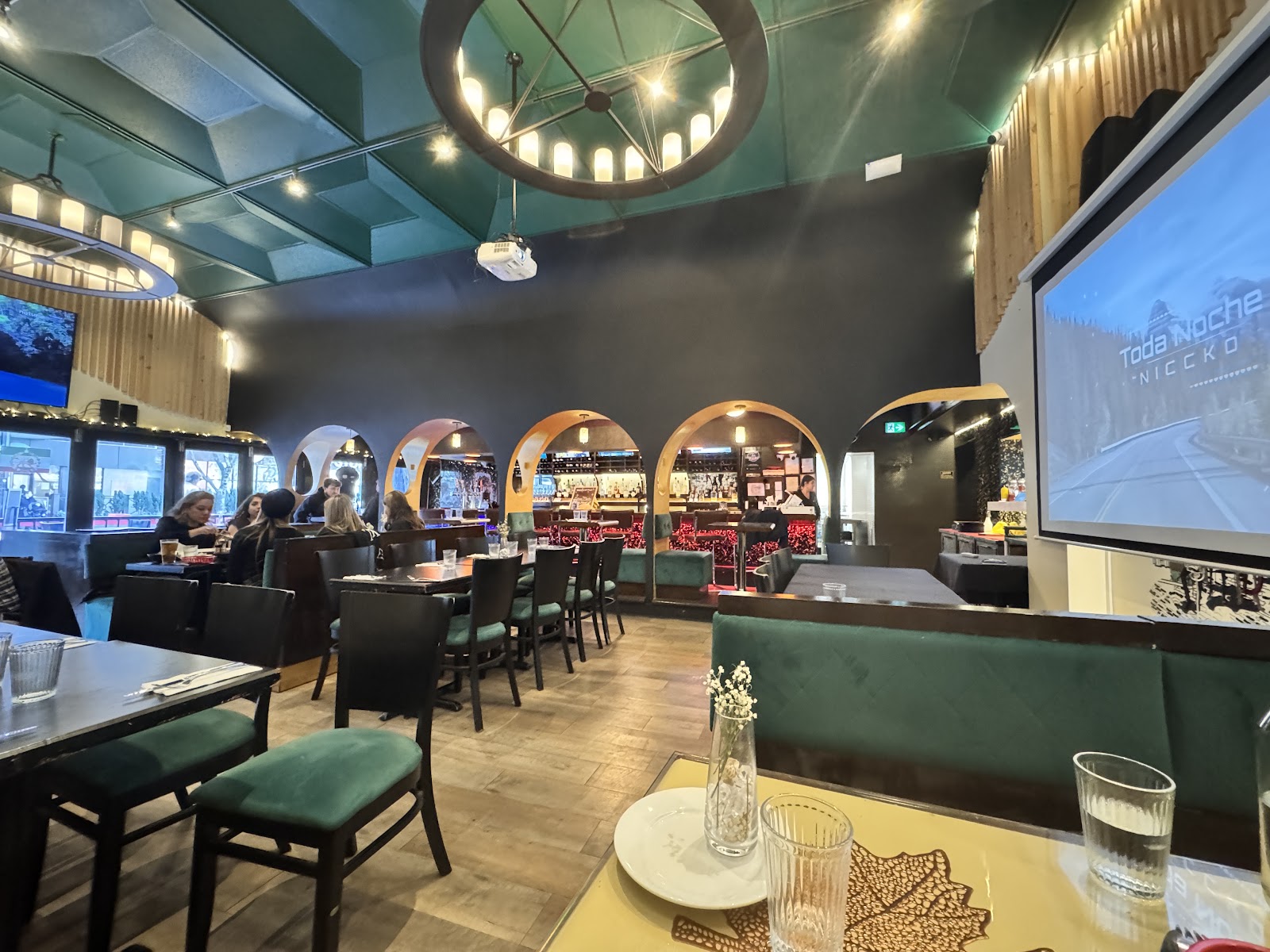 Chef Ron Restaurant & Bar — gallery photo 1